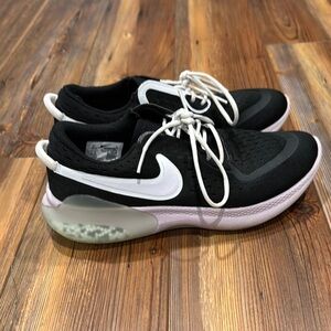 Nike Black and White Low-Top Sneakers
